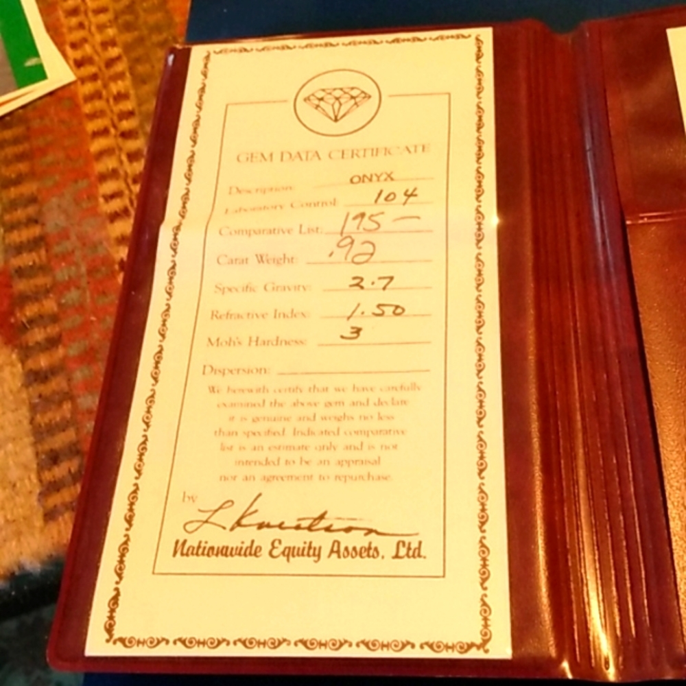 Onyx stone in leather presentation folder